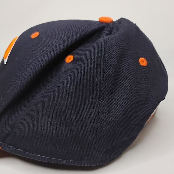 NFL Chicago Bears Moneymaker Hat Adjustable Hook & Loop Back Sports Cap Football - Picture 5 of 11